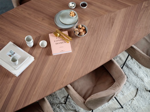Mobitec asymmetrische tafel Dolmen (met visgraatmotief) - 1