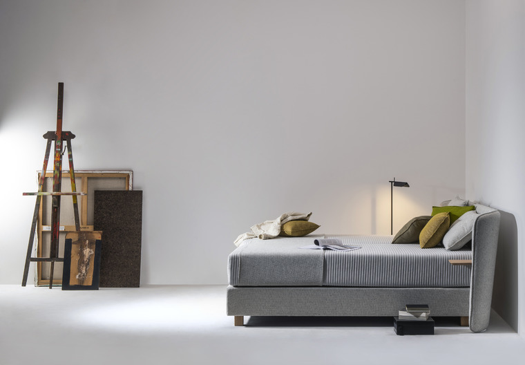 kreamat bed lyfos zijdelings